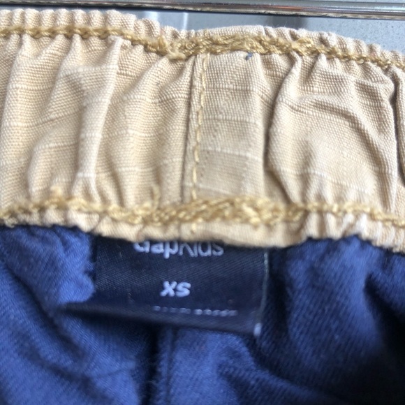 GAP KIDS CARGO PANTS - Picture 4 of 5